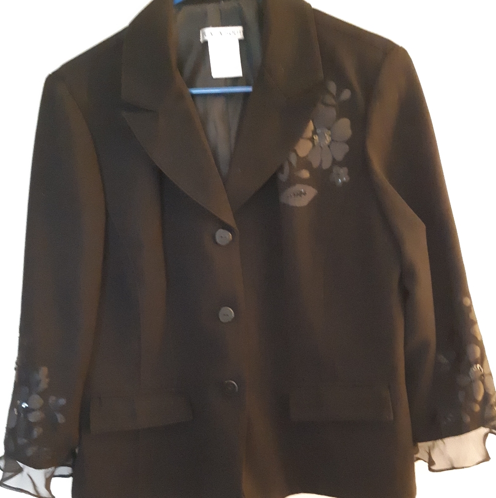 Ladies  jacket